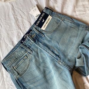 Curvy Classic Stretch Ultra High-Rise Mom Jeans